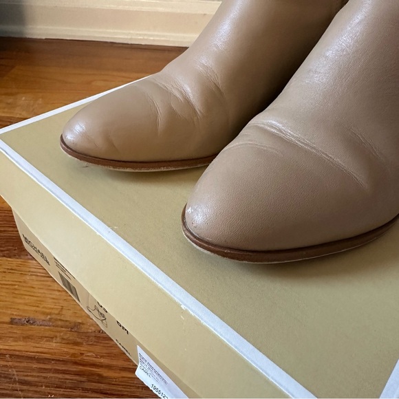 Michael Kors Boots - Picture 2 of 8